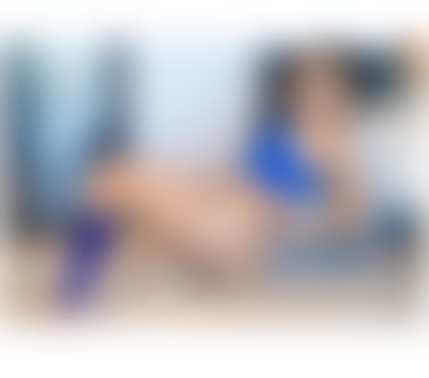 💋 NAUGHTY LATIN GODDESS 💣 CURVY LEGS 🍑 100% REAL