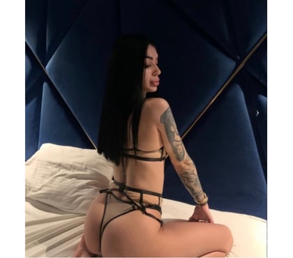 Escorts Romford Havering - Photos for Naughty🩵Outcall🩵Yasemine 🩵Party🍾