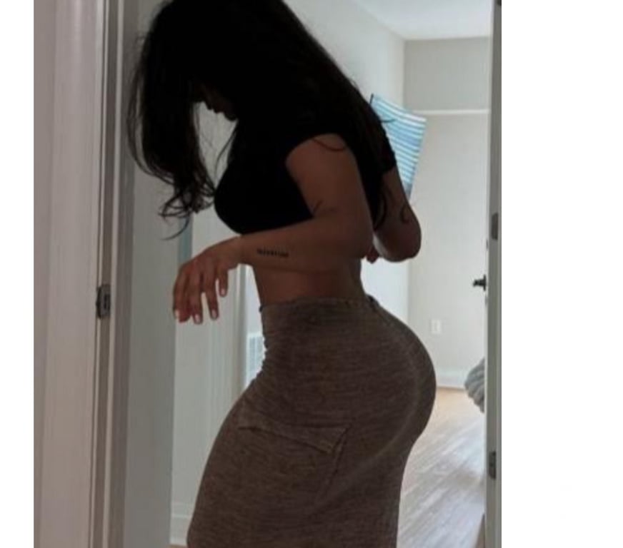 Escorts South West London Tooting Broadway Station - South West London - Photos for Gorgeous Colombia! 🍑🔥😋