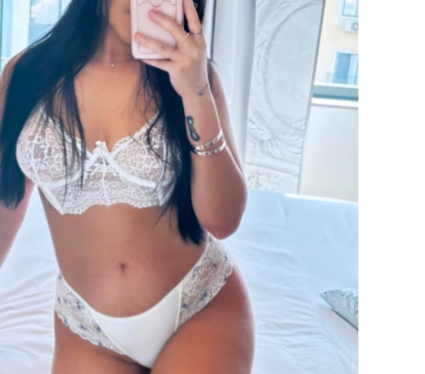 Escorts Merseyside Saint Helens - Photos for VICTORIA YOUR BEST CHOICE GFE, ALOT OF ENERGY🫦