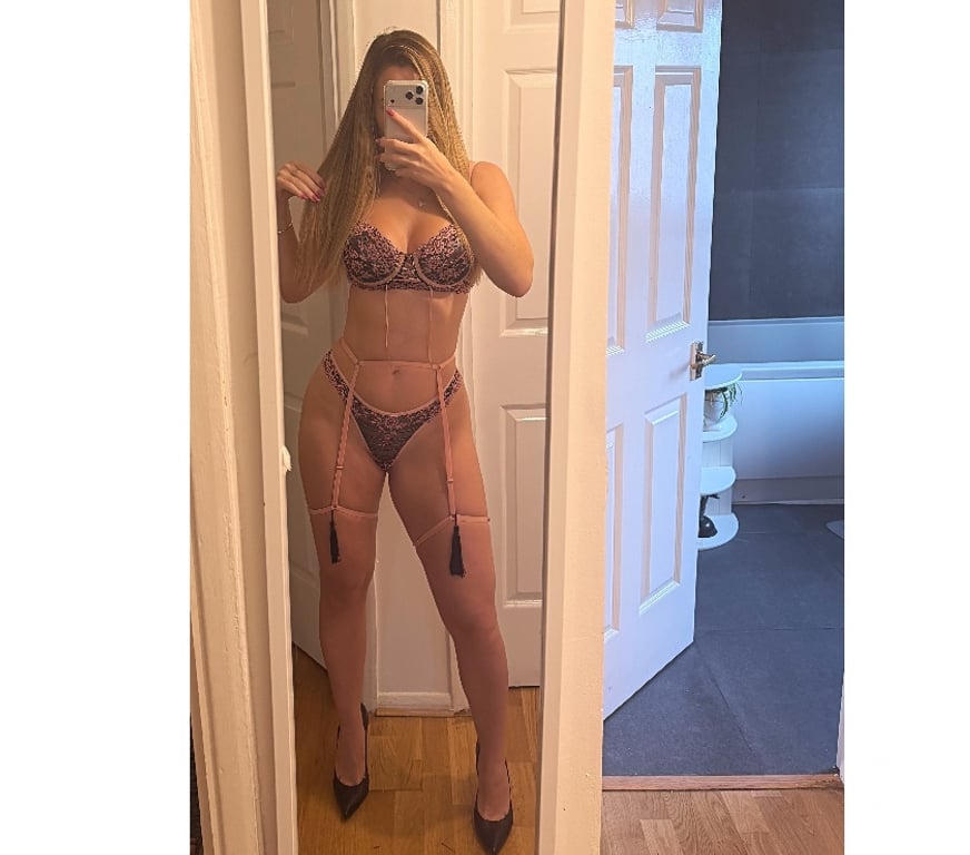 Escorts Essex Chelmsford - Photos for SOPHIA SEXY GIRL PARTY 🔥