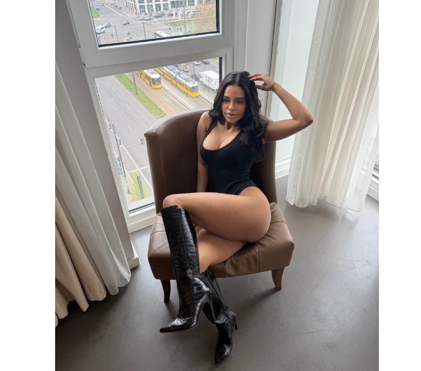 Escorts South East London Borough Station - South East London - Photos for party girl…sexy girl