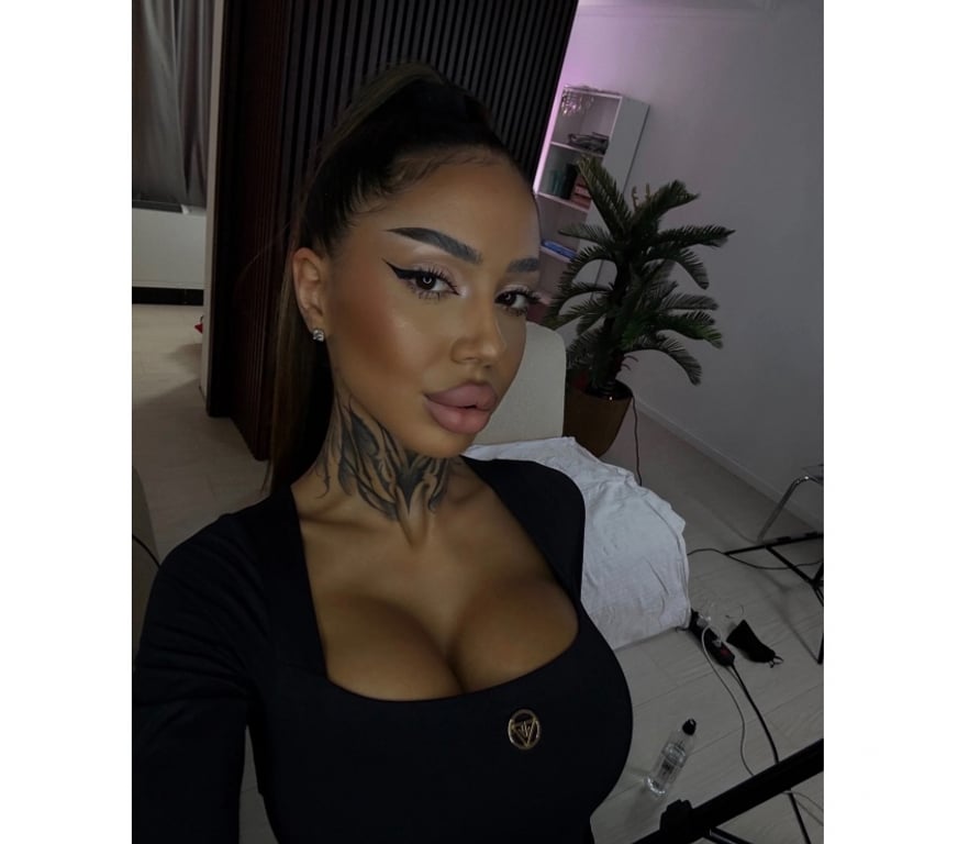 Escorts Worcestershire Worcester - Photos for Hot Columbian😍🥰Outcall😍Party 100%