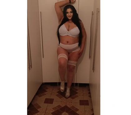 Photos for Angelina😍Big Beautiful lady here first time💋Real pics