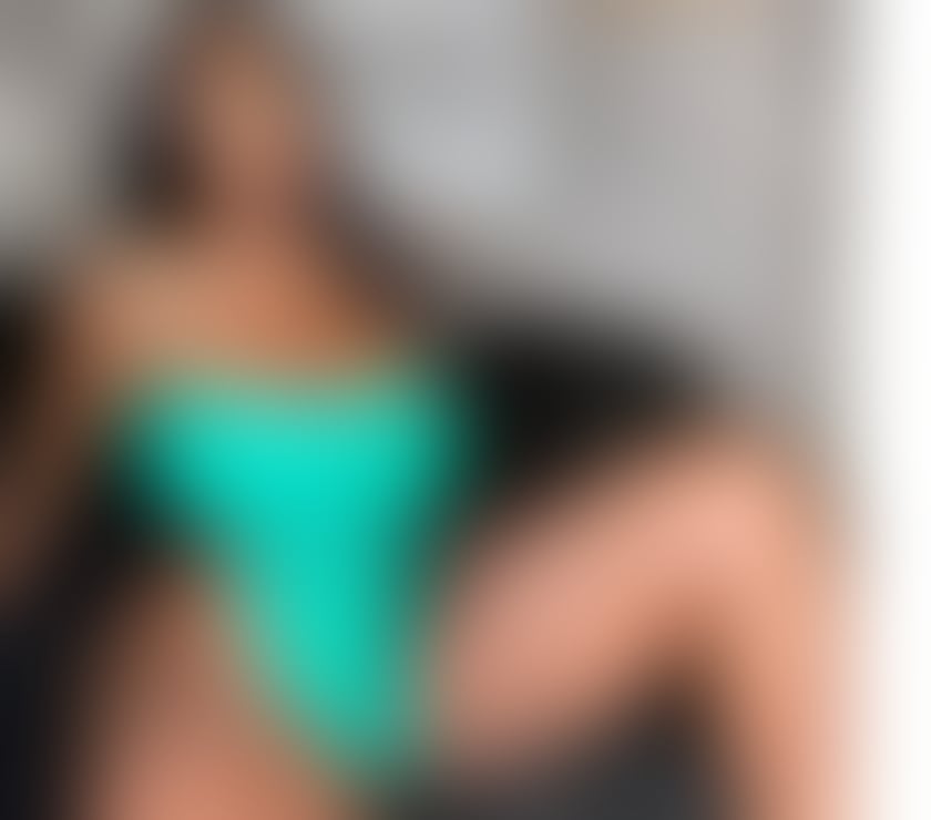 Escorts Cardiff Cardiff Gate Business Park - Cardiff - Photos for 🍭🍡Sexy brunette💥 best service🔥party girl🥂