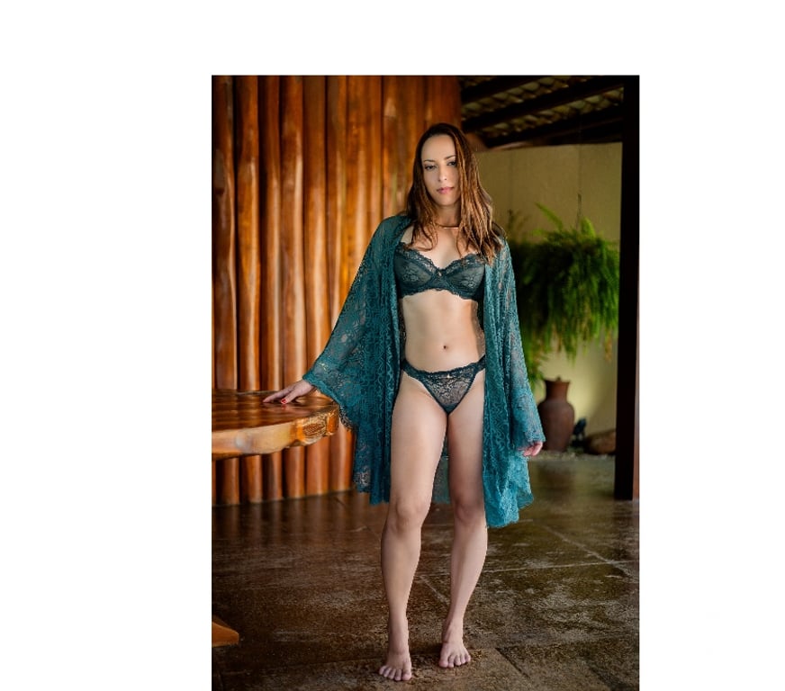 Escorts Warrington Warrington Town Centre - Warrington - Photos for Elena 🇧🇷 New in Town, Party