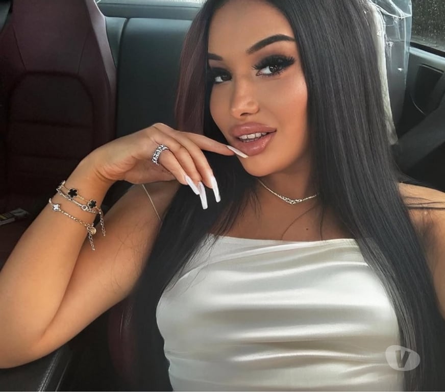 Trans Escorts South East London Croydon - Photos for Trans girl Selena OUTCALL ONlY