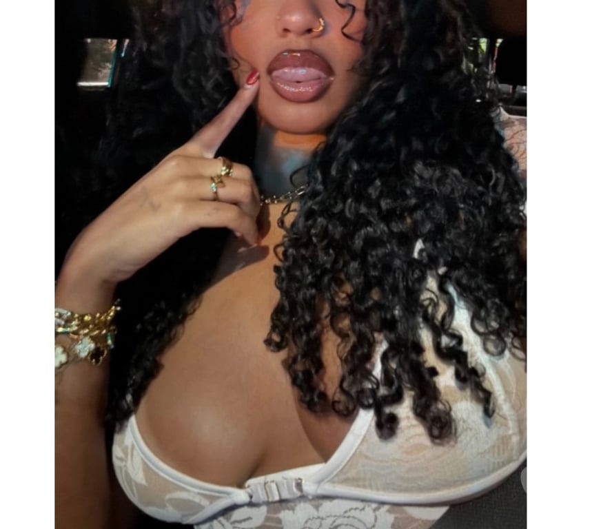 Escorts Dorset Bournemouth, Christchurch and Poole - Photos for SEXY BRAZILIAN l PARTY GIRL 🔥