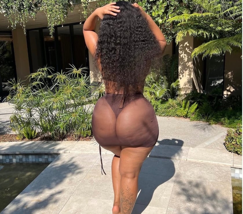 Escorts East London Barking Station - East London - Photos for Elegant Latina ✨ Discreet, Sweet & Good Energy