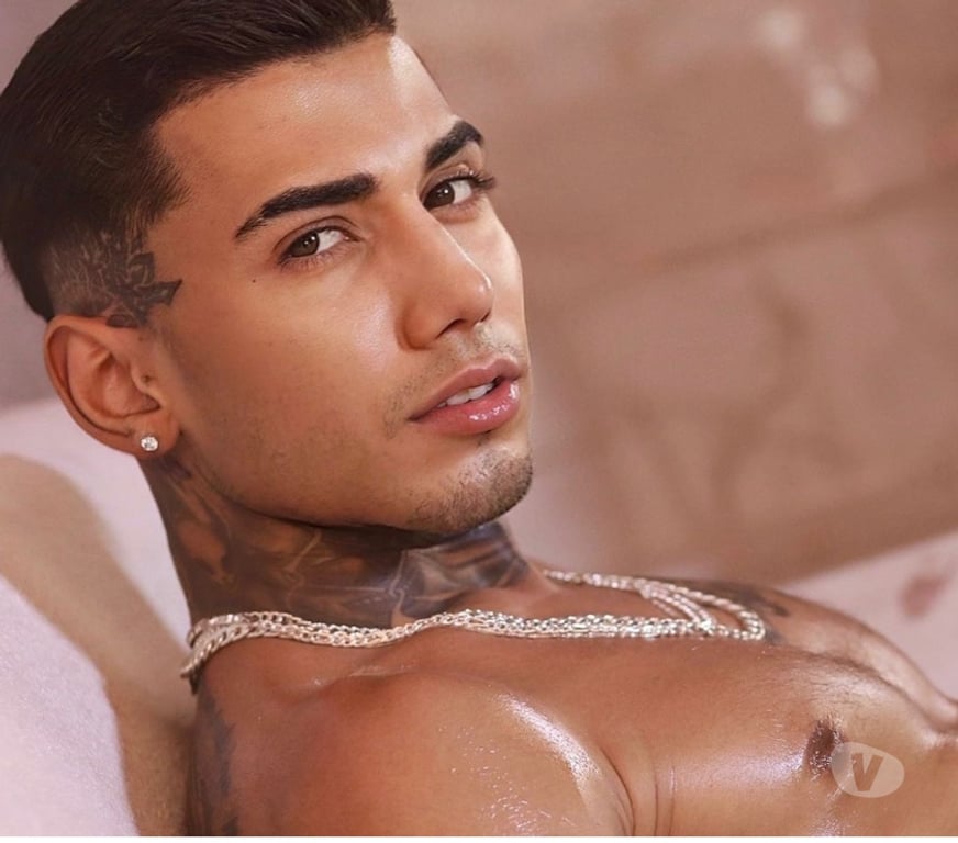 Escorts South Yorkshire Sheffield - Photos for Brazilian boy Arthur Castro