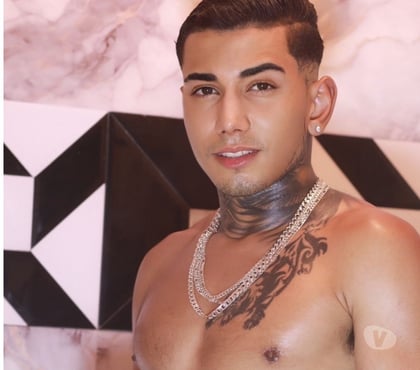  Escorts Sheffield City Centre Sheffield - Photos for Brazilian boy Arthur Castro