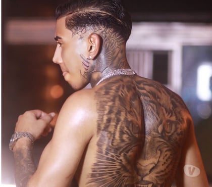  Escorts Sheffield City Centre Sheffield - Photos for Brazilian boy Arthur Castro