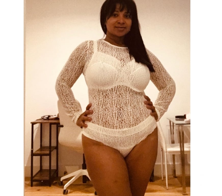 Escorts South East London Croydon - Photos for 💥Pamela naughty Milf pics real big boobs natural 38DD💥