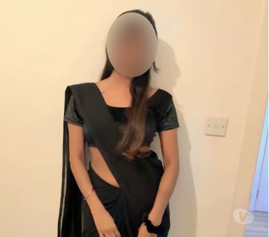 Escorts North West London Alperton - North West London - Photos for Indian Tamil Girl Meera in Wembley 🇮🇳