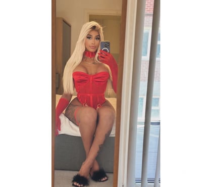 Trans Northampton West Northamptonshire - Photos for beautiful girl. Female TS curves