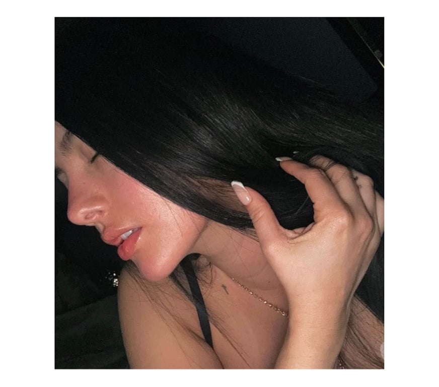 Escorts West London Notting Hill - West London - Photos for BRUNETTE 🌸 SWEET & SEXY 😘 NEW IN TOWN