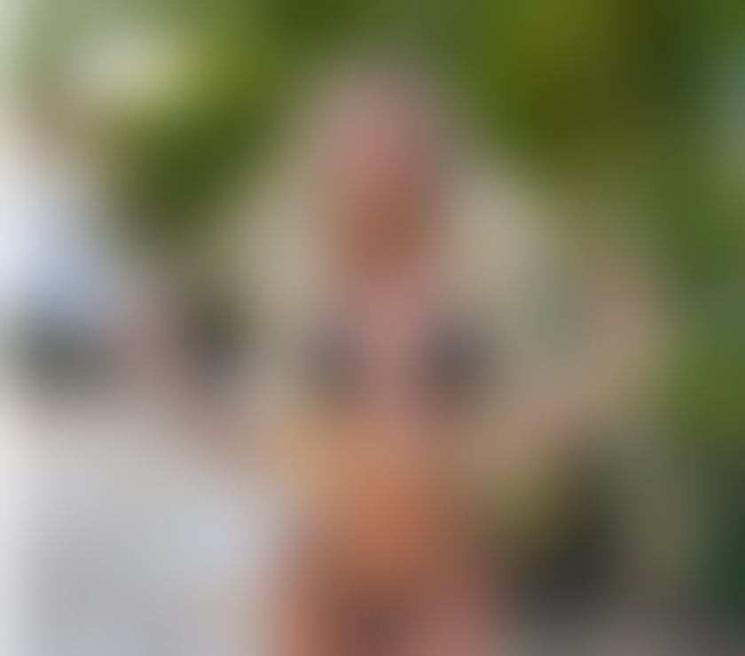 Ana , amazing body, very sweet and kind 😍🥰