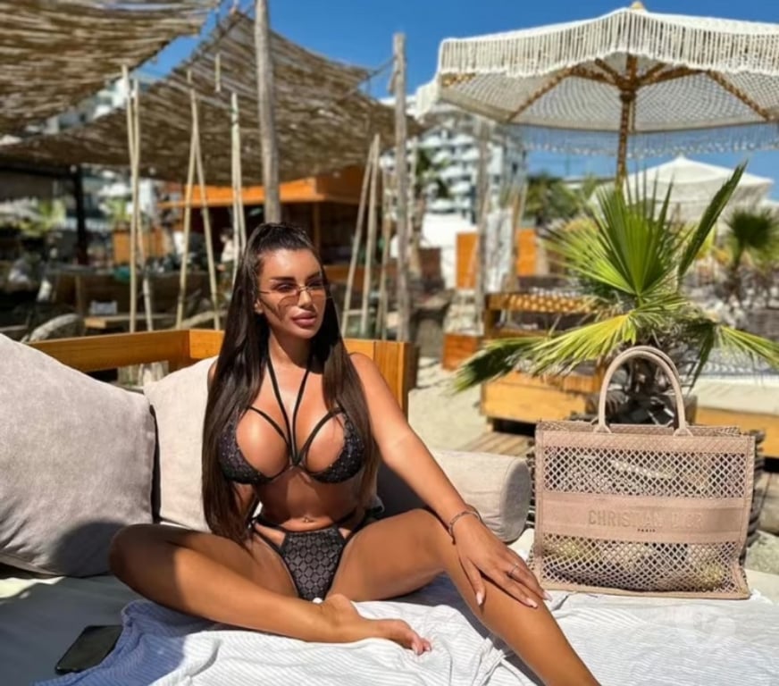 Escorts Belfast Belfast City Centre (South) - Belfast - Photos for New hot girls in town full service party 🥵