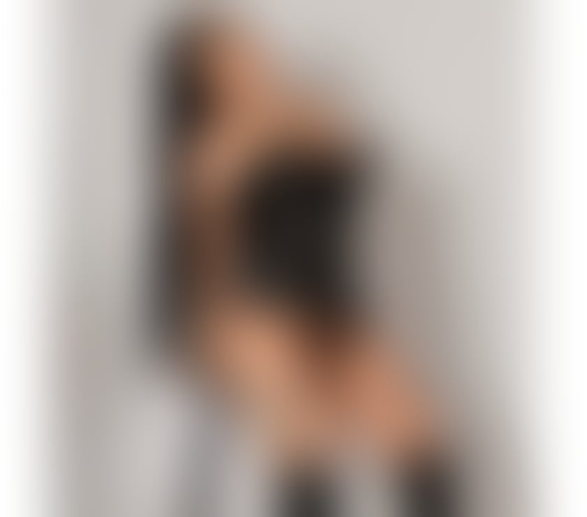 Escorts West London Wormwood Scrubs - West London - Photos for CHARMING AND CALM, READY TO WELCOME YOU 💋
