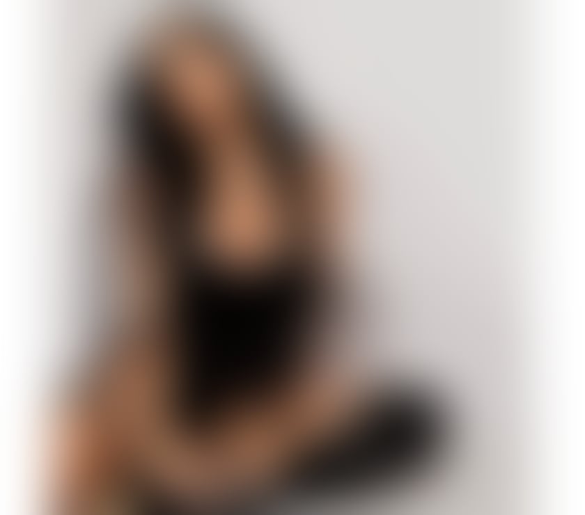 Escorts West London Wormwood Scrubs - West London - Photos for CHARMING AND CALM, READY TO WELCOME YOU 💋