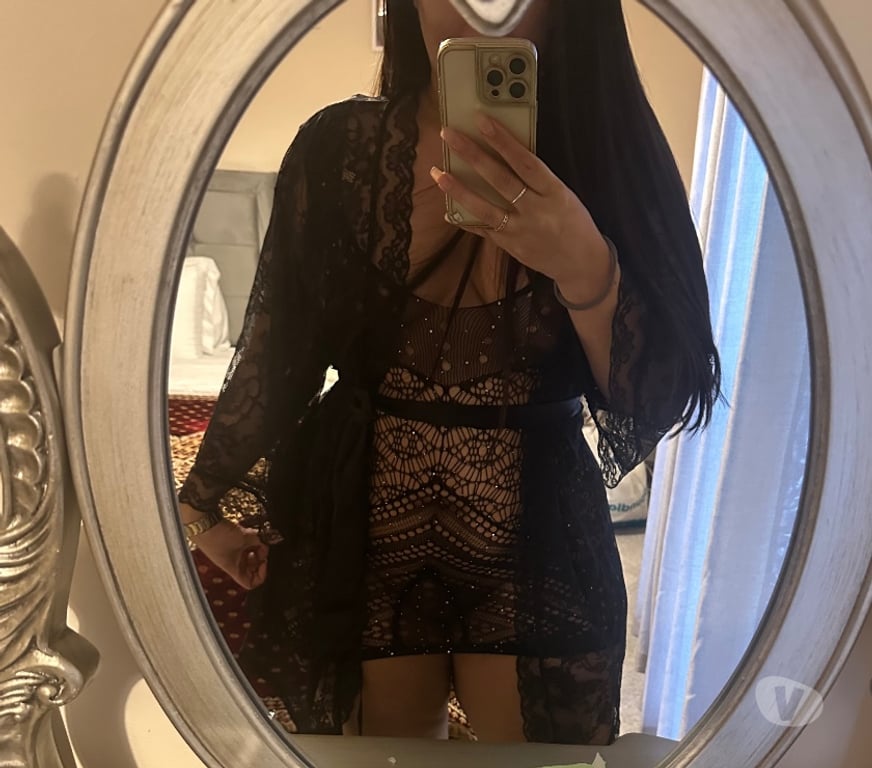 Escorts Reading Reading Town Centre - Reading - Photos for LATIN CURVE PARTYING INCALL OUTCALL BEST CHOICE
