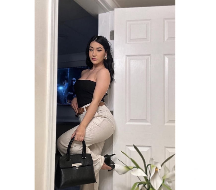 Escorts West Midlands Birmingham - Photos for Brazilian girl with big butt and breasts 🔥🇧🇷
