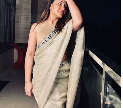 Full body massage Acton West London - Photos for Ritiku indian girl