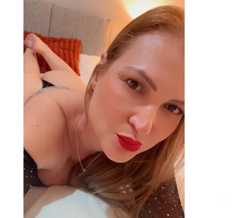 Escorts West London Acton - West London - Photos for Brazilian hot girl 🇧🇷