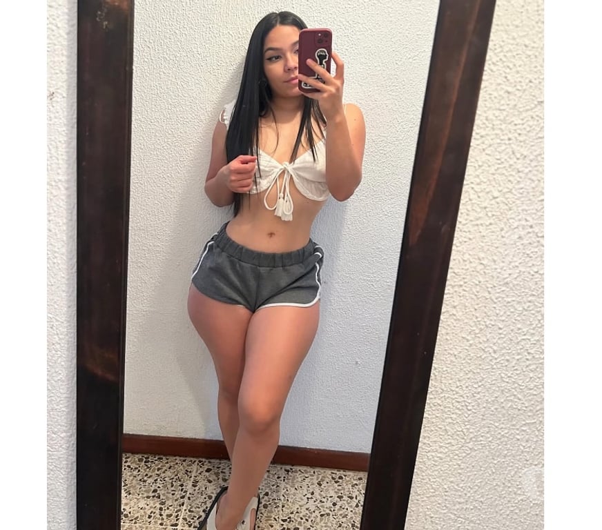 Escorts North London Seven Sisters - North London - Photos for 🔝PARTY GIRL🔞YOUR BEST CHOICE🔥HOOT SEXY ESCORT