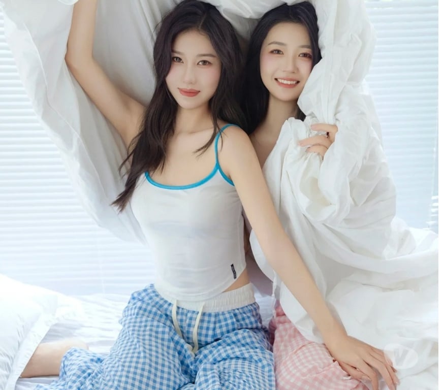 Escorts Nottinghamshire Mansfield - Photos for Asian Massage Duo – Friendly & Professional