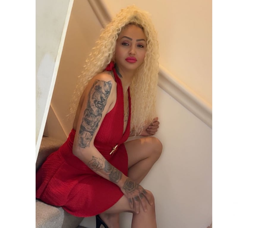 Escorts North West London Hendon Central - North West London - Photos for Party blonde girl