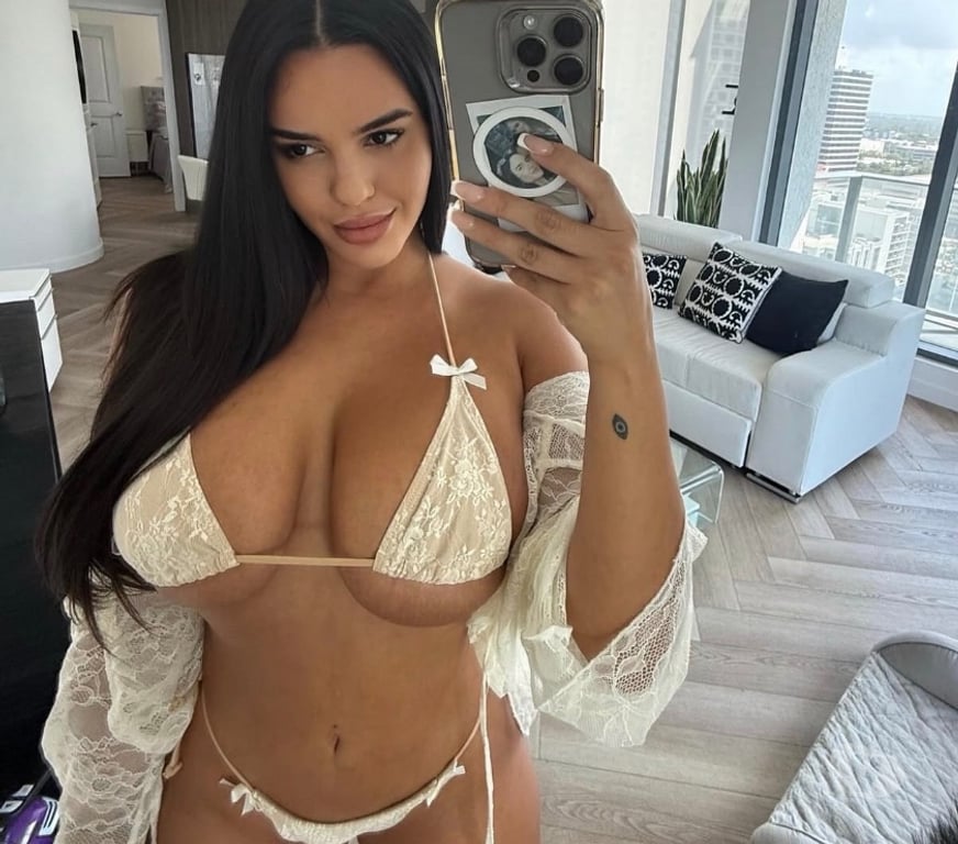 Escorts Greater Manchester Manchester - Photos for Hot girl& CutexxxCute