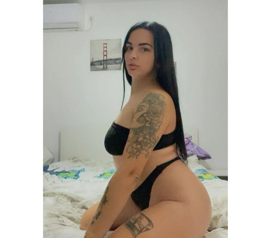 Escorts Greater Manchester Oldham - Photos for Lola nice to meeting you