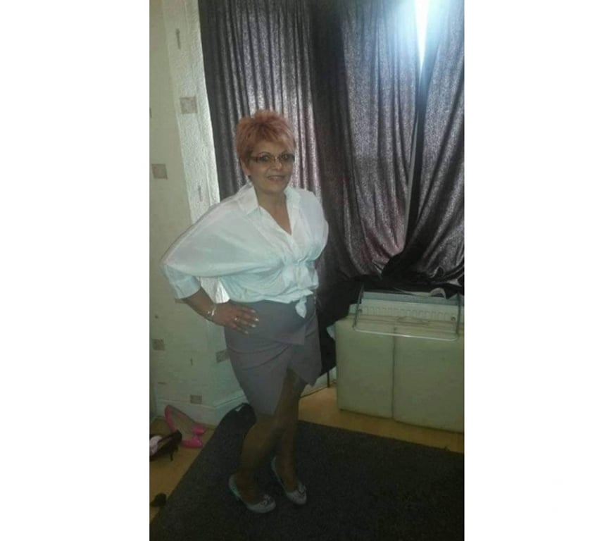 Escorts East London Barking Station - East London - Photos for HI ME NAME MILF ZARA!! BARKING LOMBRIDGE RD!!