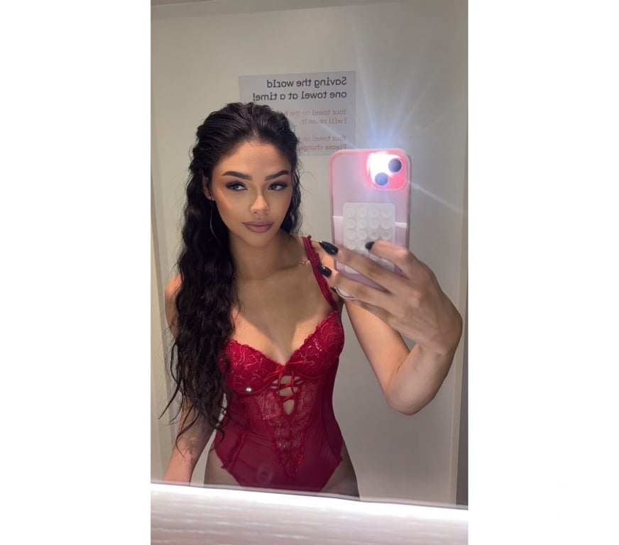 Escorts West Midlands Wolverhampton - Photos for Petite Amazonian Princess 🇧🇷🎉 Wolverhampton