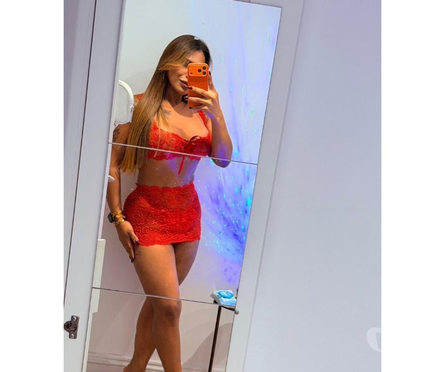 Trans Escorts West London Hammersmith - West London - Photos for Brazilian brunette XXL🍆 Party 🎉🎊 dominant