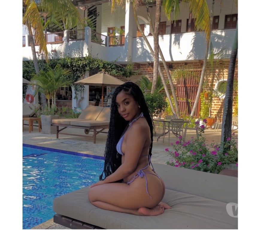 Escorts Cardiff Cardiff City Centre - Cardiff - Photos for THALÍA Elegant on the outside, irresistible in private.”