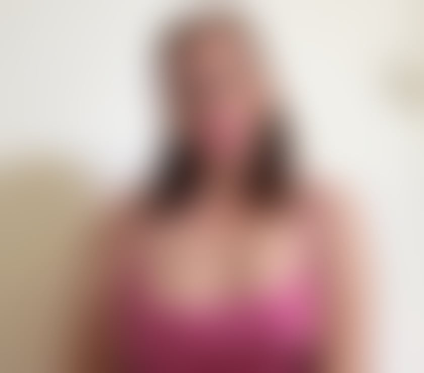 Escorts Merseyside Liverpool - Photos for Elegance and Refinement – Discover Ela.”