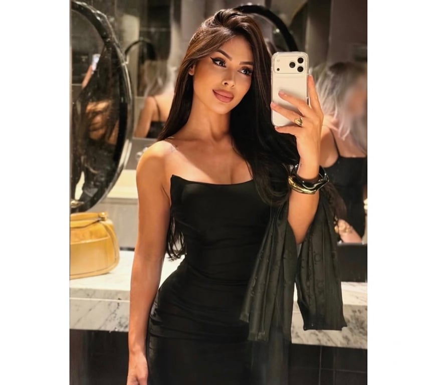 Escorts Hertfordshire Watford - Photos for 🔥 STUNNING & FRIENDLY PARTY GIRL 🔥