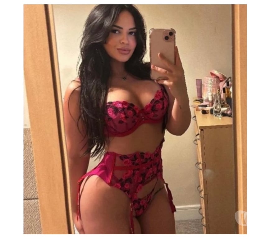 Escorts West London Hillingdon - Photos for NEW NEW LARISSA BIG BUM PARTY 🇧🇷🎉🍾🥂🎊