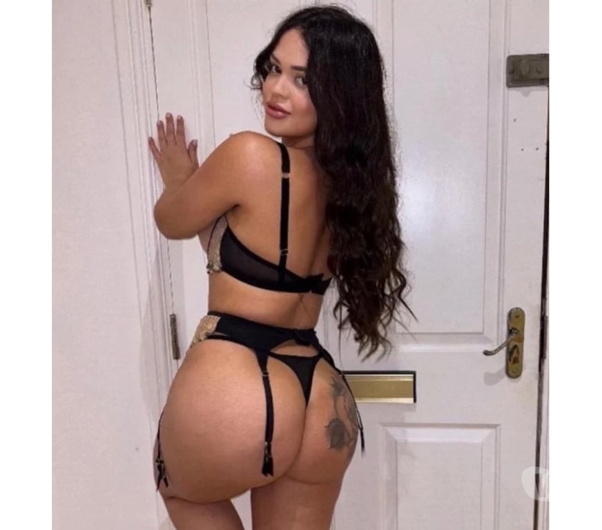Escorts West London Hillingdon - Photos for NEW NEW LARISSA BIG BUM PARTY 🇧🇷🎉🍾🥂🎊