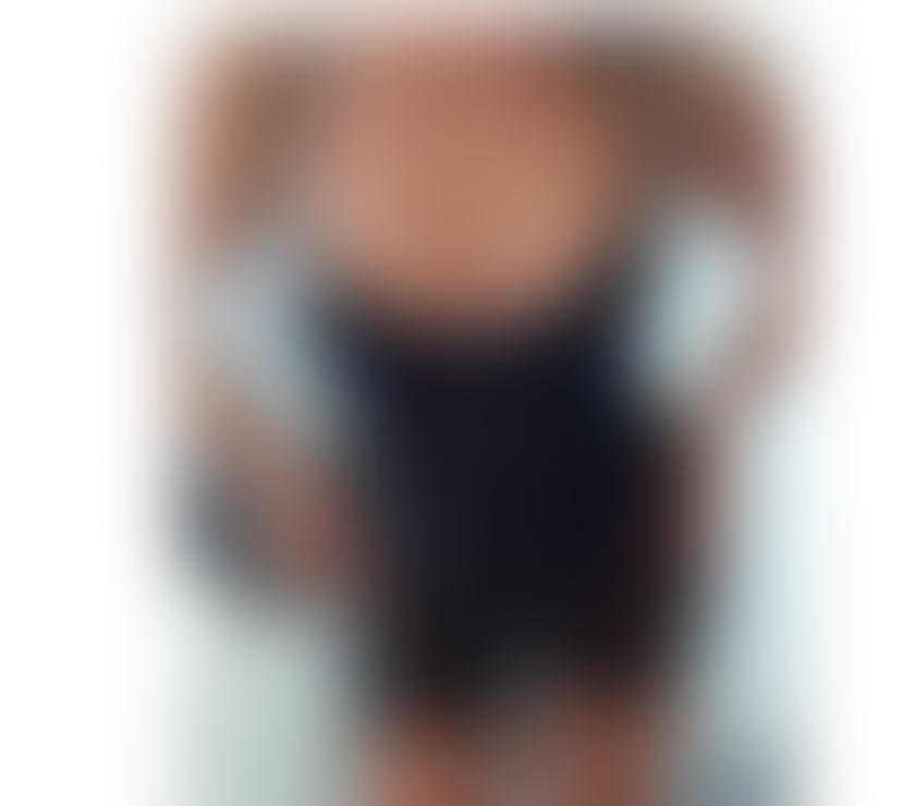 Escorts Hampshire Rushmoor - Photos for Massage and Strap-on