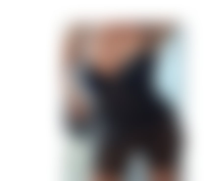 Escorts Hampshire Rushmoor - Photos for Massage and Strap-on
