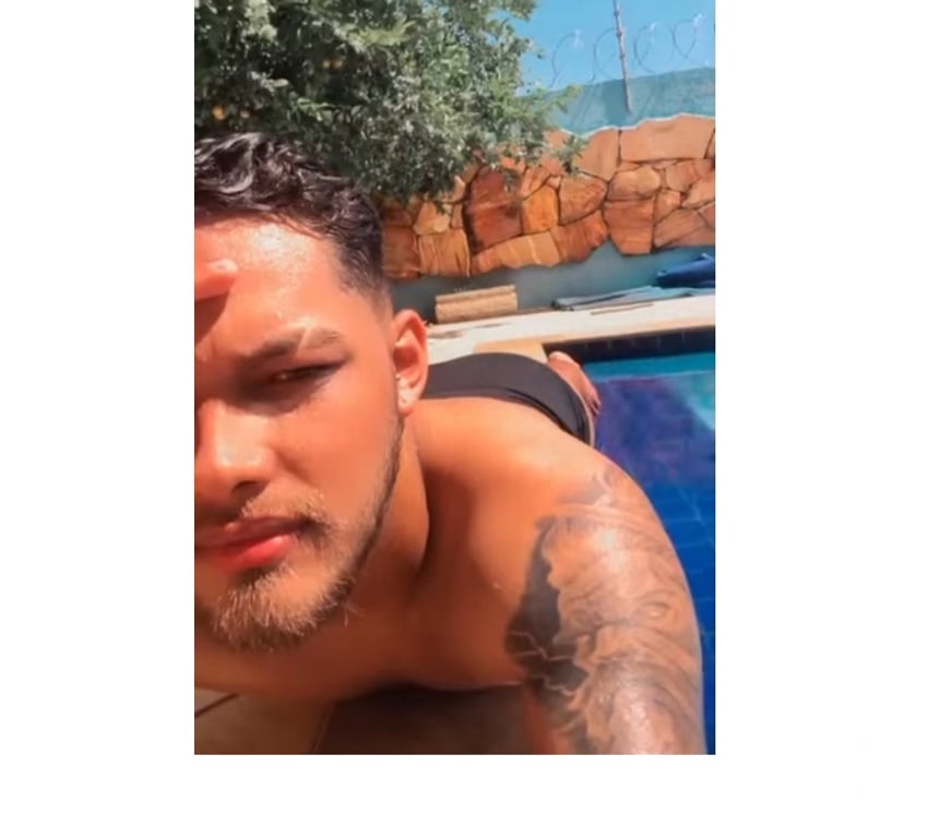  Gay massage Reading Reading Town Centre - Reading - Photos for 😈 HENRIQUE BRAZILIA HOT 🥵 😈