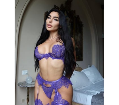  Escorts Mayfair Central London - Photos for MELISSA🍑¿PREFER INCALL OR OUTCALL?🌟PARTY