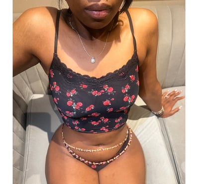  Escorts Leeds City Centre Leeds - Photos for Duo BJ Queens & Massage 2Times £80