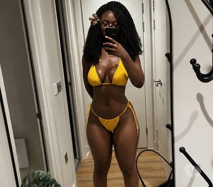  Escorts Leeds City Centre Leeds - Photos for 2 times £80 Ebony Duo Available