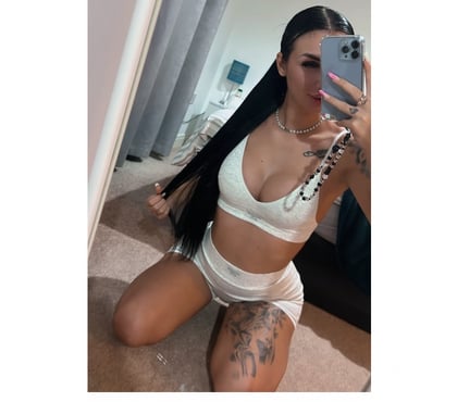 Escorts Leicester City Centre Leicester - Photos for 🖤ELLA🖤In&Out🖤Just arrived in your area🖤Party🍾