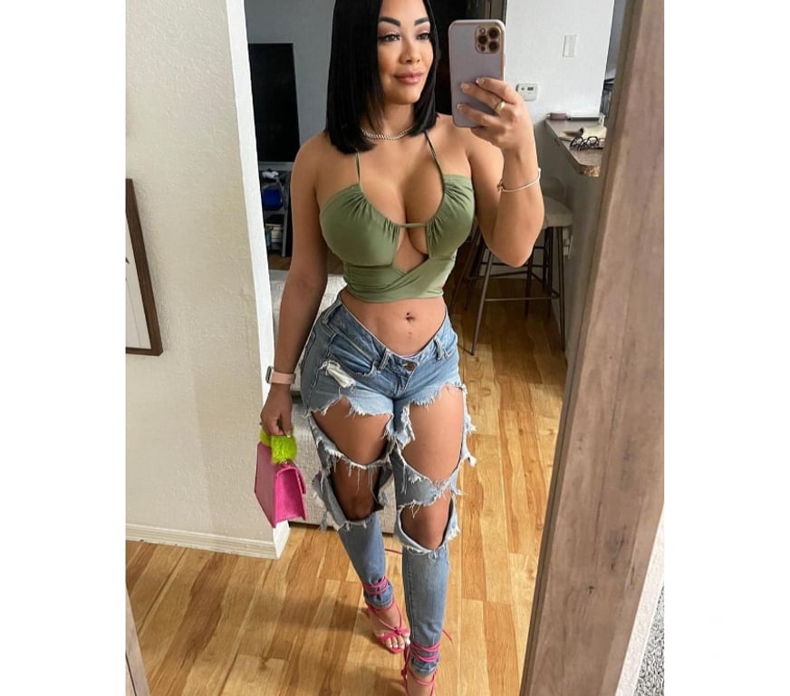 Escorts East London Seven Kings - East London - Photos for Sofia 🌅 Peruvian 24 - Seven Kings