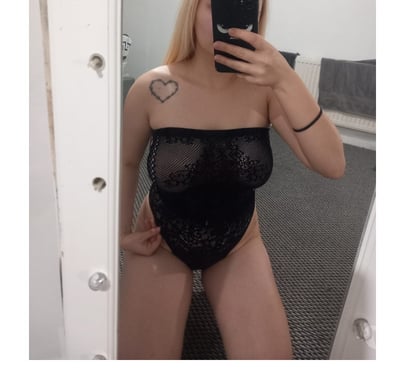 Escorts Cross Green Leeds - Photos for 🔥 Erika HOT GIRL🔥 💯 REAL ATTRACTIVE 💯